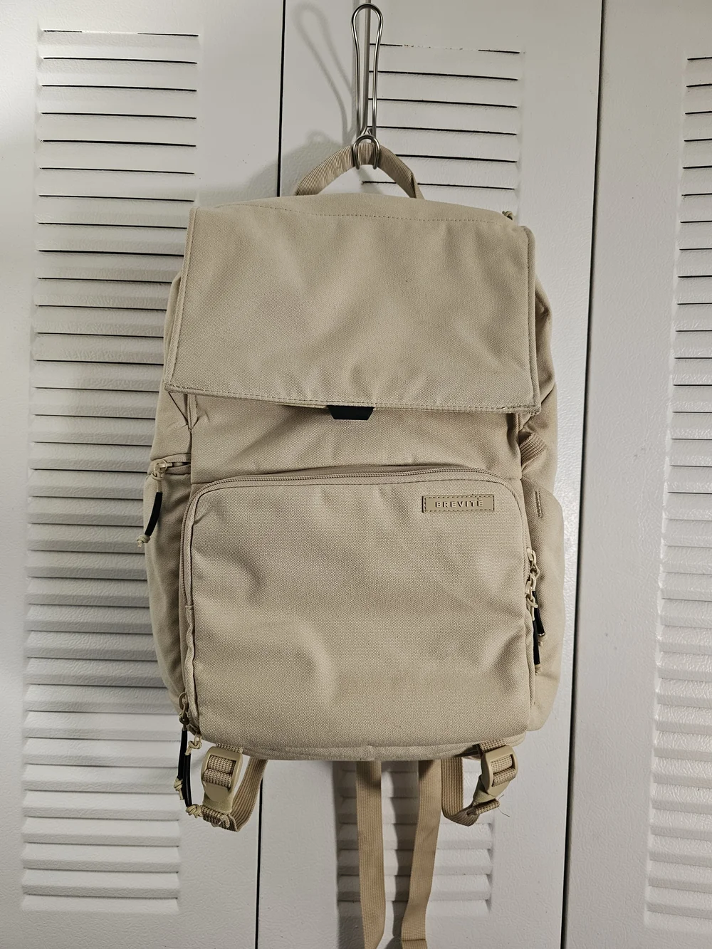 Brevite The Runner Daily Camera Backpack